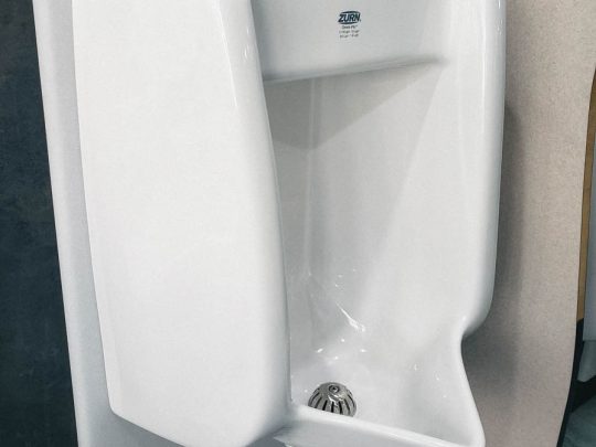 Omni-Flo Urinal Bowl - Top Spud