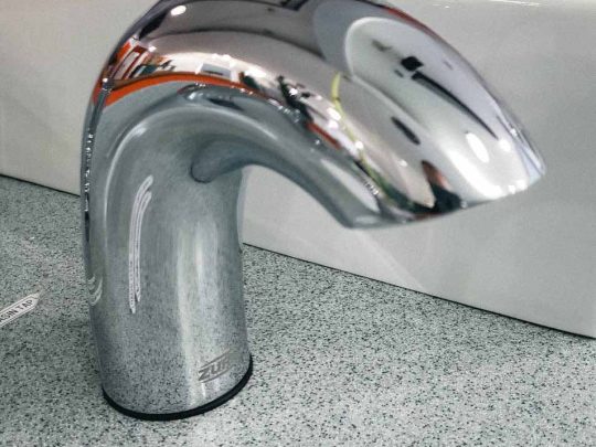 Serio Series Sensor Faucet